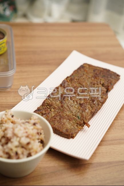 tteokgalbi,meat,food,cooking,eating,meat,meat-eating,side dish,dish