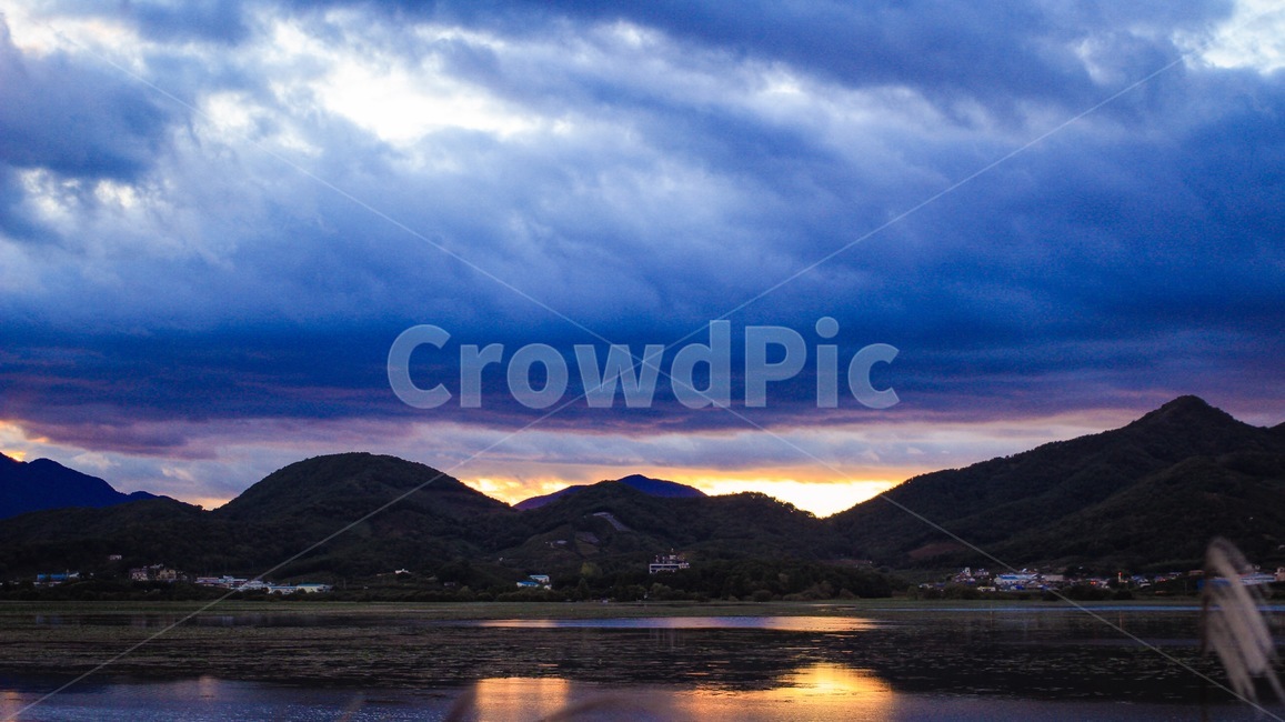 주남저수지,일몰,석양,노을,가을,감성,자연,풍경,nature,landscape,한국자연풍경,한국자연경관,korea nature landscape,outdoors,옥외,mountain range,산맥,mountain,산,land,땅,weather,날씨