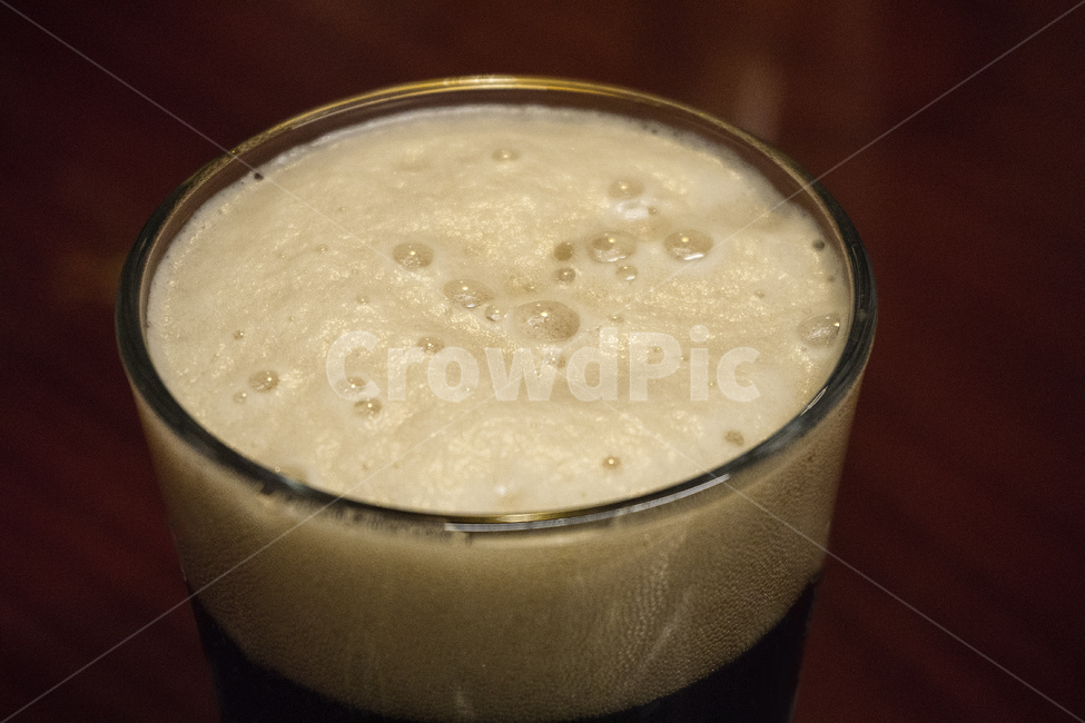 alcohol,craft beer,dark beer,five hundred,glass,mainstream,Alcohol,empty,world beer,bar,bubble,affix,a drink,coolness,Dark Ale,dark,pub,beer,beer foam