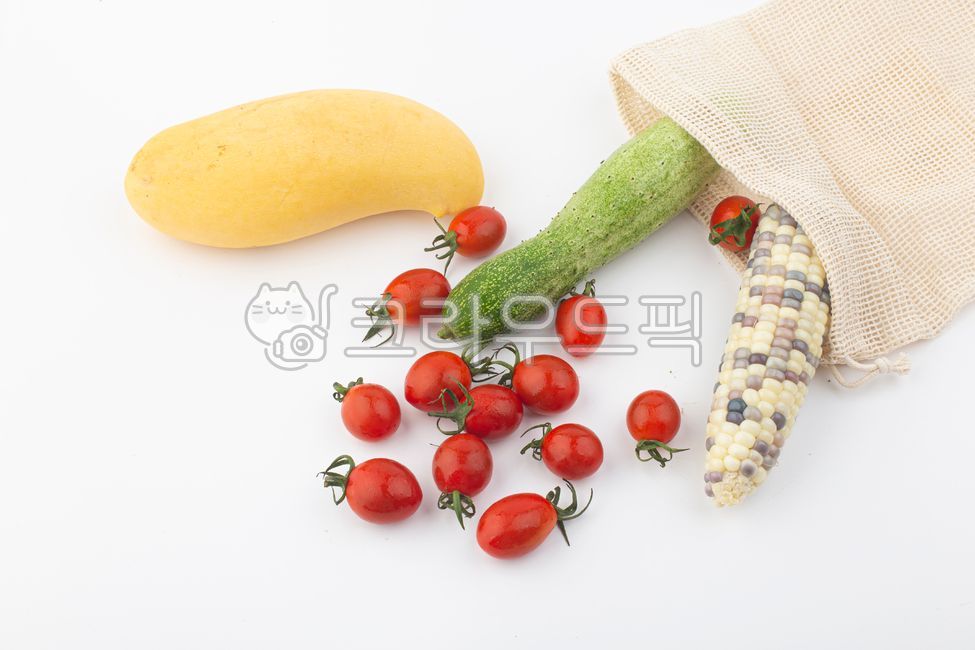 Cherry tomato,corner,fruit,cucumber,tomato,vegetable,food,mango