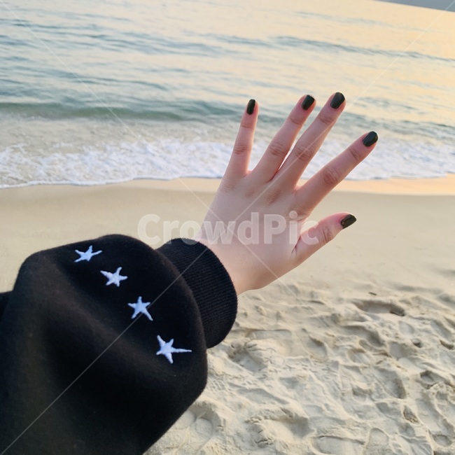 바다,해수욕장,겨울바다,손,네일아트,손가락,손바닥,신체일부,몸,body