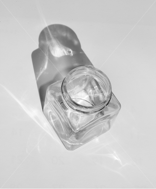 blank,bottle,clean,clear,crystal,empty,glass,glassware,gray,isolated,jar,object,open,refresh,빈,비어있는,병,유리병,빈병,유리,깨끗한,회색,그레이,열린,열려있는,오픈,물건,사물,흰배경,글라스,투명,사물,물건,오브젝트,thing,object,matter,누끼,remove background