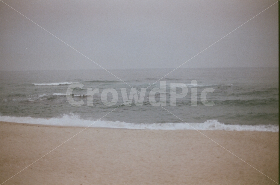 바다,필름사진,모래사장,파도,빈티지,해변,자연,풍경,nature,landscape,해변,바다,beach,sea,감성,sensible,feeling