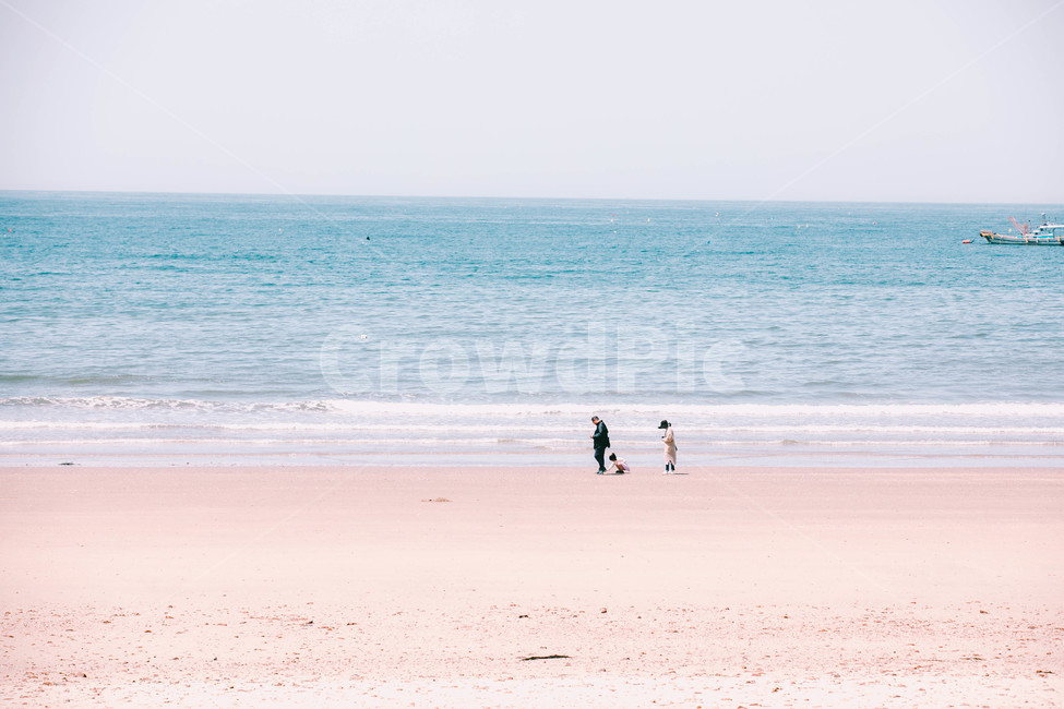 인물,연인,태안,바다,여행,행복,기억,추억,자연,경치,풍경,여행사진,촬영,사진,person,lover,korea,taean,sea,travel,trip,happy,memory,seagull,evening,sunset,nature,landscape,korealandscape,바닷가,해변,seaside,photo,photography,travelphoto,travelphotography,beach,사람,인간,가족,male,실루엣,사람실루엣,휴가,traveling,vacation,태안해변,해변,바다,beach,sea,가족,패밀리,family,여행,휴가,traveling,vacation,trip