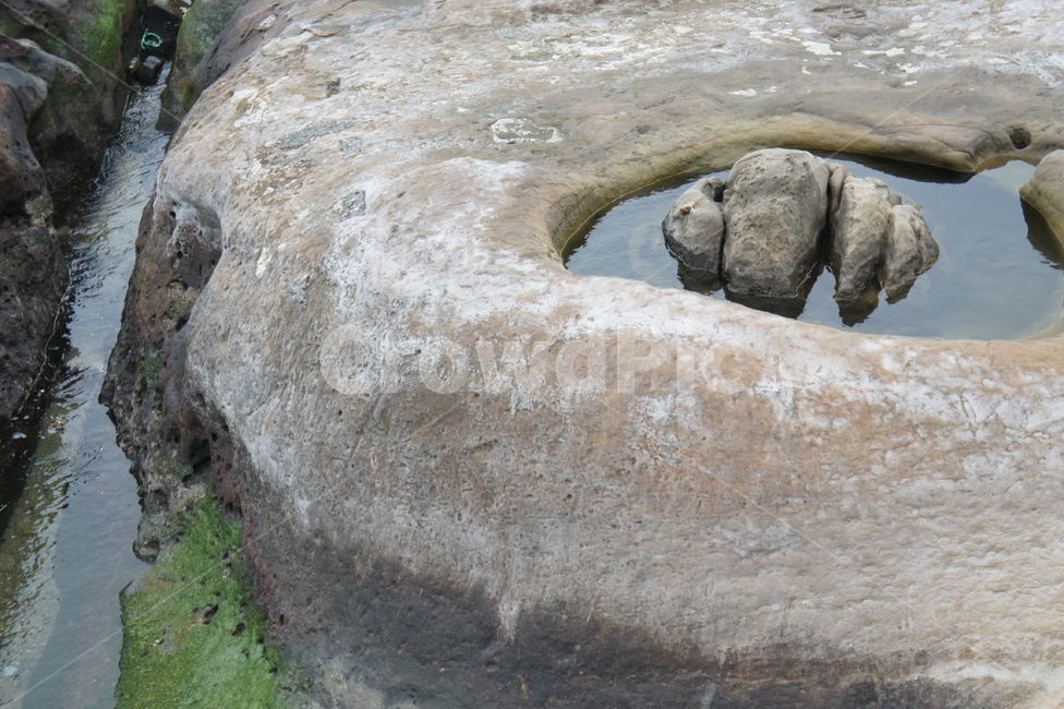 호수,바다,바위,돌,rock,water,물
