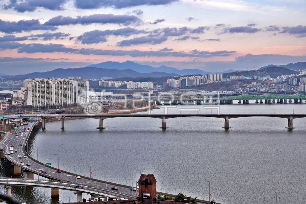 원효대교,서울도심풍경,일몰,석양,한강,강변북로