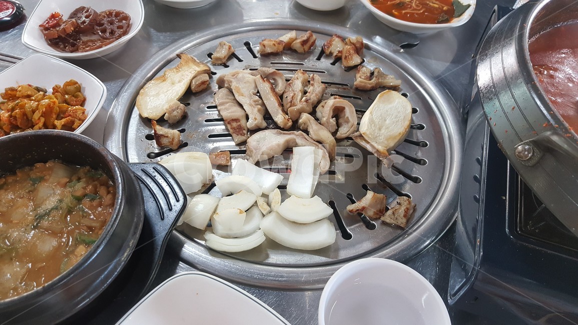 막창,막창구이,소막창,돼지막창,술안주,음식,한국음식,요리,구이,한식,구이요리