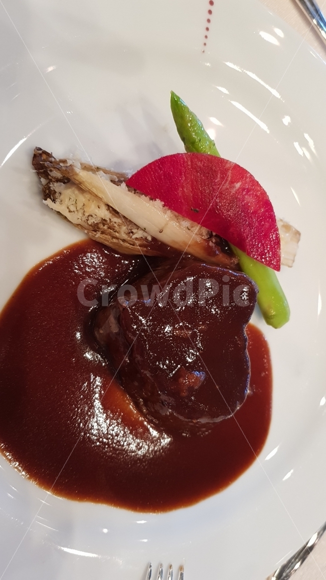 스테이크,하트,음식,경향식,하트스테이크,맛있는음식,최고의스테이크,고기,소고기,음식,식재료,요리,food,cook,meal,dishes,food reserves,육류,고기,meat,양식,서양음식,서양요리,western food,western dishes,western meal,western cook