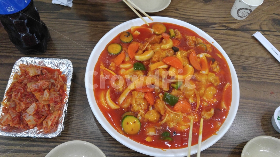 음식,food,meal,요리,식사,bowl,피탕,피자탕수육,김탕,김치탕수육