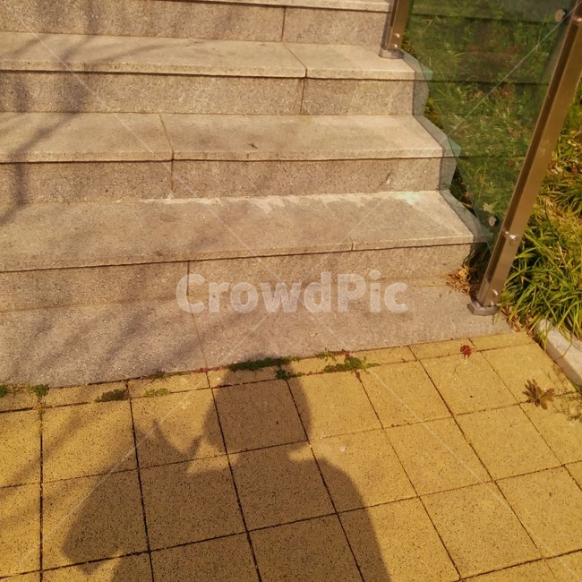 path,그림자,shadow,yellow,filter,필터,노란색,겨울,winter,단발,daily,bobbedhair,그림자샷,계단,stairs,stair,warm,따뜻한,휴식,rest,relax,노을,sunset,오후