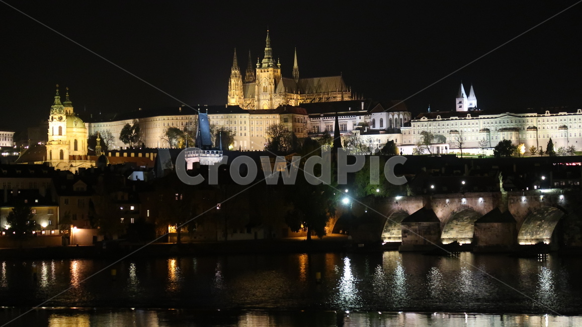 프라하성,프라하,야경,첨탑,건축물,prague,praha,castle