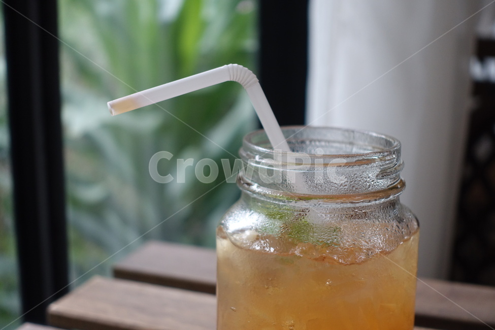alcohol,알코올,cocktail,칵테일,에이드,과일주스,과일에이드,자몽주스,자몽에이드,jar,유리컵,유리잔,카페,cafe,grapefruitade,grapefruitjuice,lemonade,레몬에이드,beverage,마실것,drink,음주,빨대,straw,음료수,drink,beverage