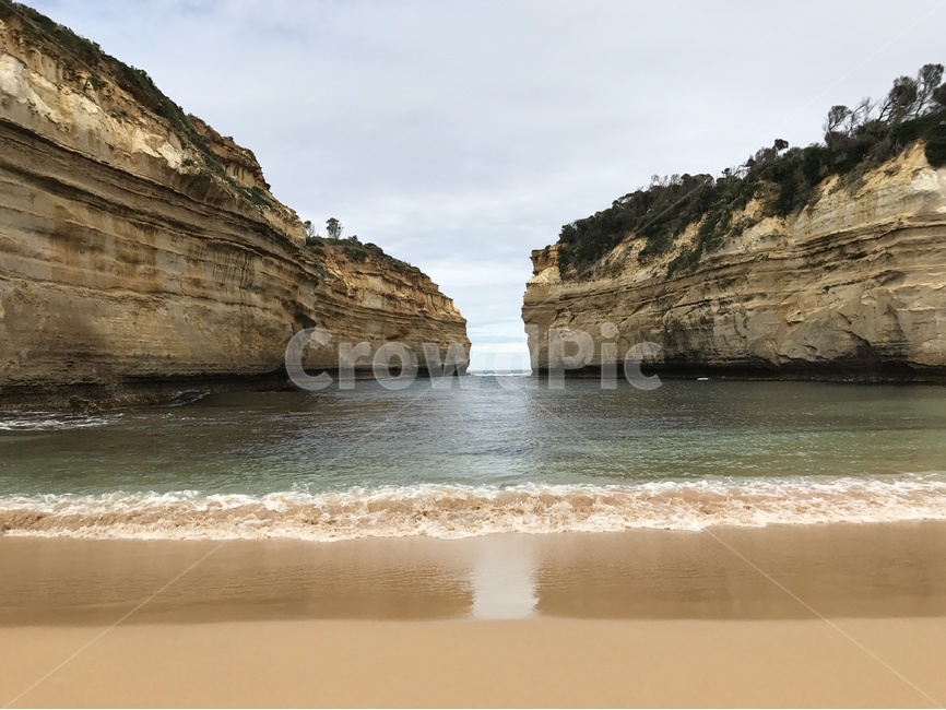 로크아드,협곡,그레이트오션로드,호주,멜버른,자연,풍경,nature,landscape,해변,바다,beach,sea,해외,외국,세계,foreign,oversea,world,세계자연풍경,해외자연풍경,외국자연풍경,world nature landscape,cliff,낭떠러지,outdoors,옥외,promontory,곶,ocean,대양,water,물,shoreline,해안선