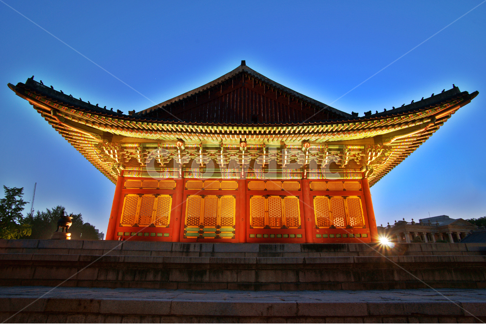 중화전,덕수궁,고종,대한제국,덕수궁정전,보물제819호,야경,밤,풍경,nightscape,night,landscape,한국전통,한국문화,korean traditional,korean culture,랜드마크,landmark,tourist attraction,한국랜드마크,한국관광지,한국명소,korea landmark,korea tourist attraction,건축물,건물외관,exterior,building,structure,architecture,construction,건물,shrine,신사,worship,예배