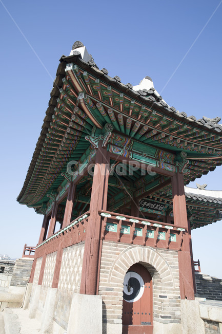 화성,국민관광지,수원도성,문화유산,문화재,유네스코세계유산,한국의미,단청,동북강루,방화수류정,한국전통,한국문화,korean traditional,korean culture,건축물,건물외관,exterior,building,structure,architecture,construction