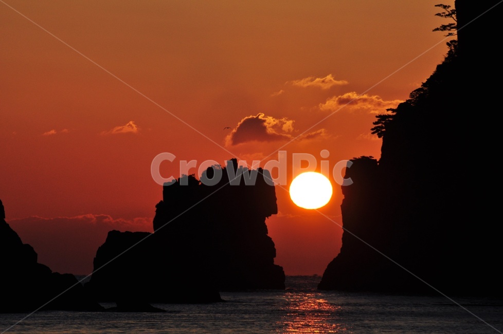 경남,거제,해금강,사자바위,일출,여명,섬과섬사이,nature,자연,outdoors,옥외,dawn,새벽,redsky,붉은하늘,sky,하늘,sunlight,햇빛,거제해금강,해금강사자바위일출,해금강일출,해금강사자바위,자연,풍경,nature,landscape,한국자연풍경,한국자연경관,korea nature landscape,dusk,황혼,sunset,일몰,red sky,붉은 하늘