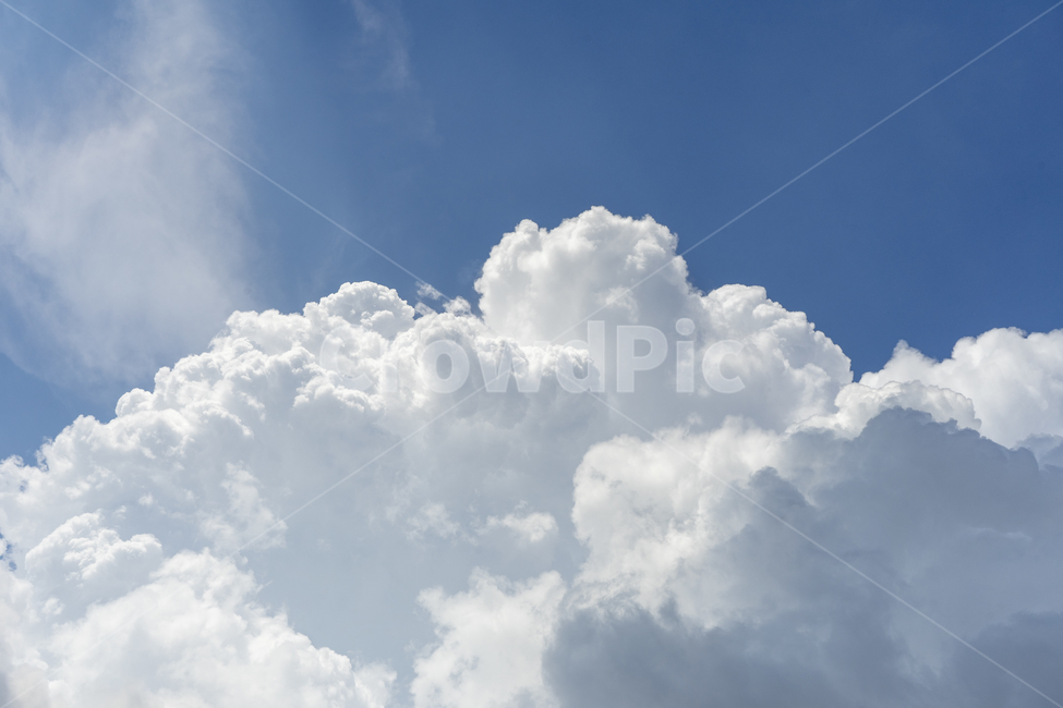 cloud,sky,sunny day,blue,clouds,Sky blue,Emotional photo
