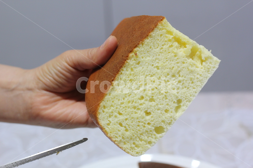 빵,제빵,계란,접시,힌자위,노른자,달걀,핫케익가루,밀가루,도자기,bread,food,음식,카스테라