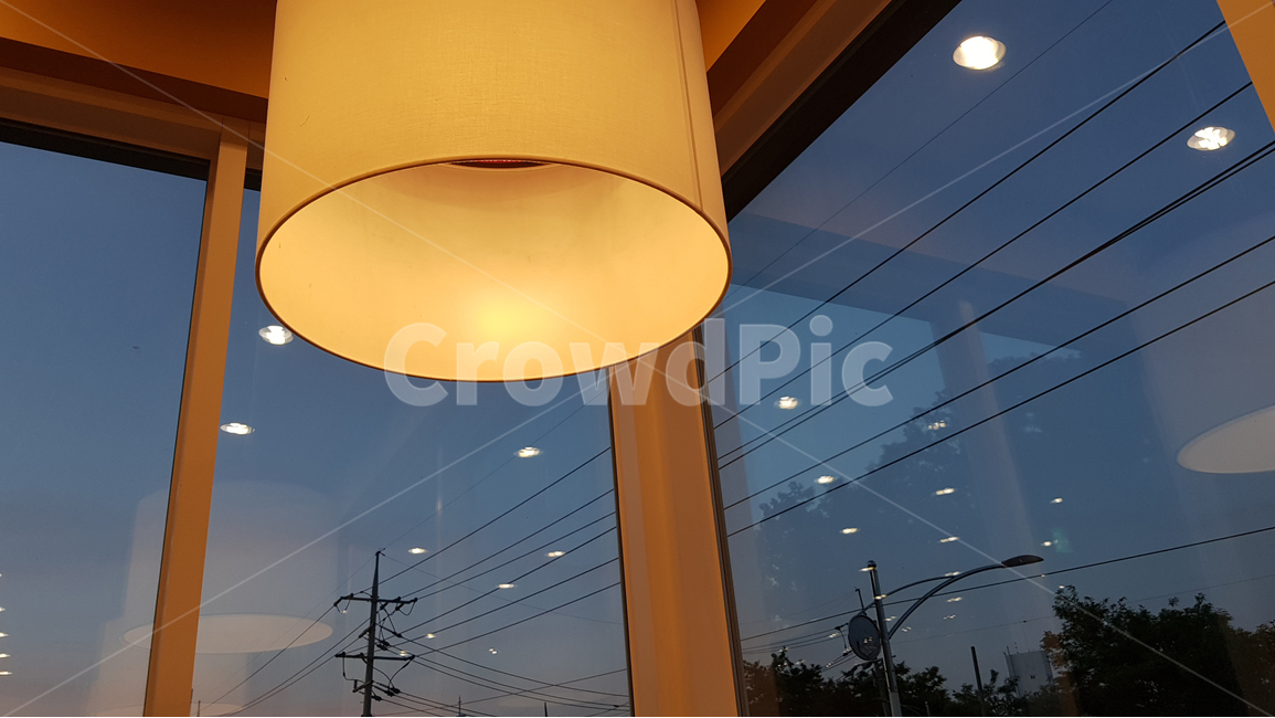 창문,조명,저녁,감성,실내,인테리어,실내디자인,interior design