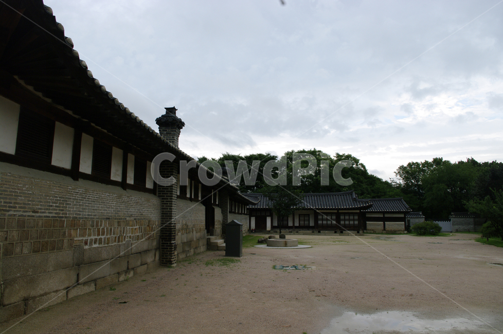 낙선재,한옥,전통가옥,기와지붕,건축,traditional,하늘,구름,한국전통,한국문화,korean traditional,korean culture,랜드마크,landmark,tourist attraction,한국랜드마크,한국관광지,한국명소,korea landmark,korea tourist attraction