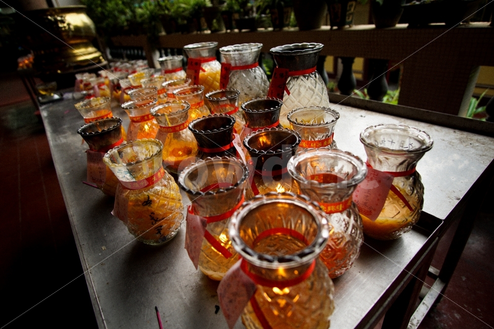 촛불,등불,절,사찰,candle,해외,외국,세계,foreign,oversea,world,종교,신앙,religion,belief,faith,사물,물건,오브젝트,thing,object,matter