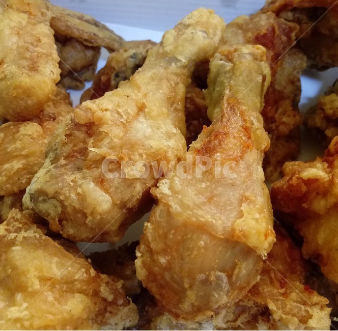 통닭,치킨,음식물,식품,통닭구이,튀김요리