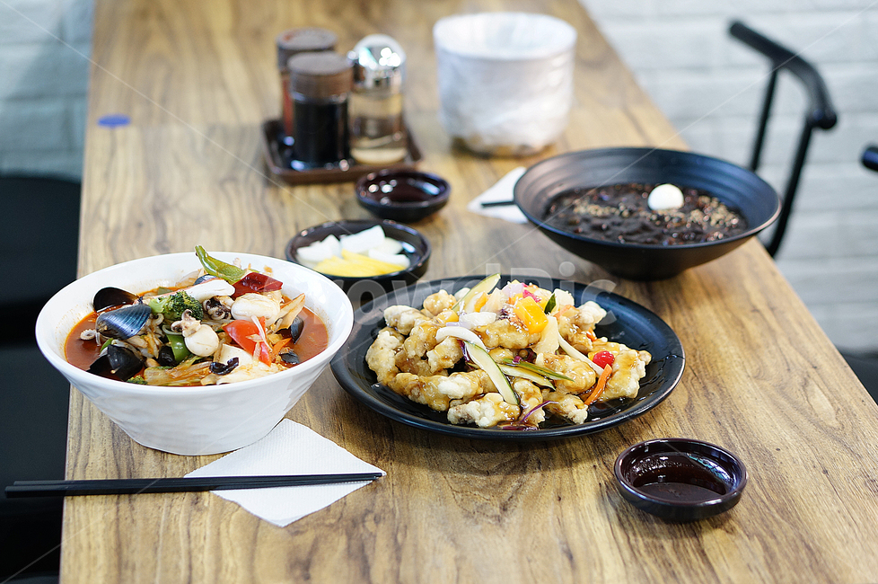 짬뽕,짜장면,탕수육,중식,부먹탕수육,상차림,음식,식재료,요리,food,cook,meal,dishes,food reserves,중식,중국음식,중화요리,chinese food,chinese dishes,chinese meal,chinese cook