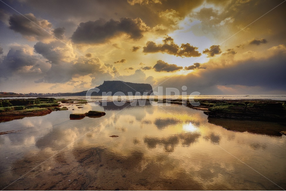제주도,일출,명소,바다,광치기해변,자연,풍경,nature,landscape,한국자연풍경,한국자연경관,korea nature landscape,제주도,jeju,jeju island,land,땅,outdoors,옥외,weather,날씨,water,물