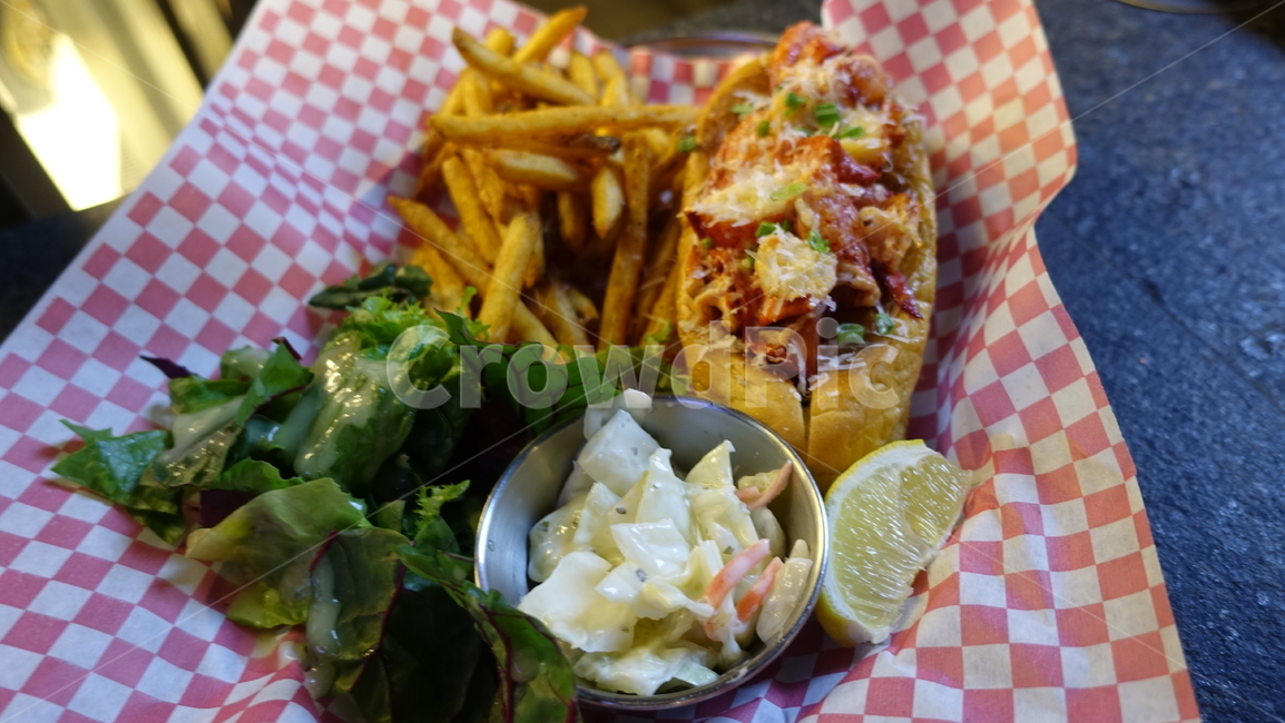 랍스타,lobstar,로브스터,해산물,seafood,food,meal,dish,식사,코울슬로,coleslaw,랍스터롤