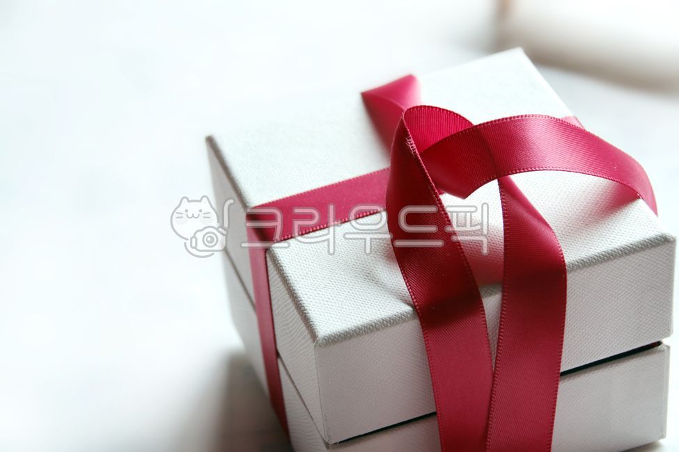 리본,선물,크리스마스,기념일,생일,생일선물,크리스마스선물,기념일선물,gift,리본테이프,선물포장
