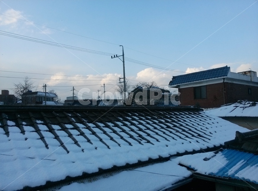 옥상,재개발,철거예정,지붕,roof,기와지붕,옛날동네,겨울,계절,winter,season,건축물,건물외관,exterior,building,structure,architecture,construction