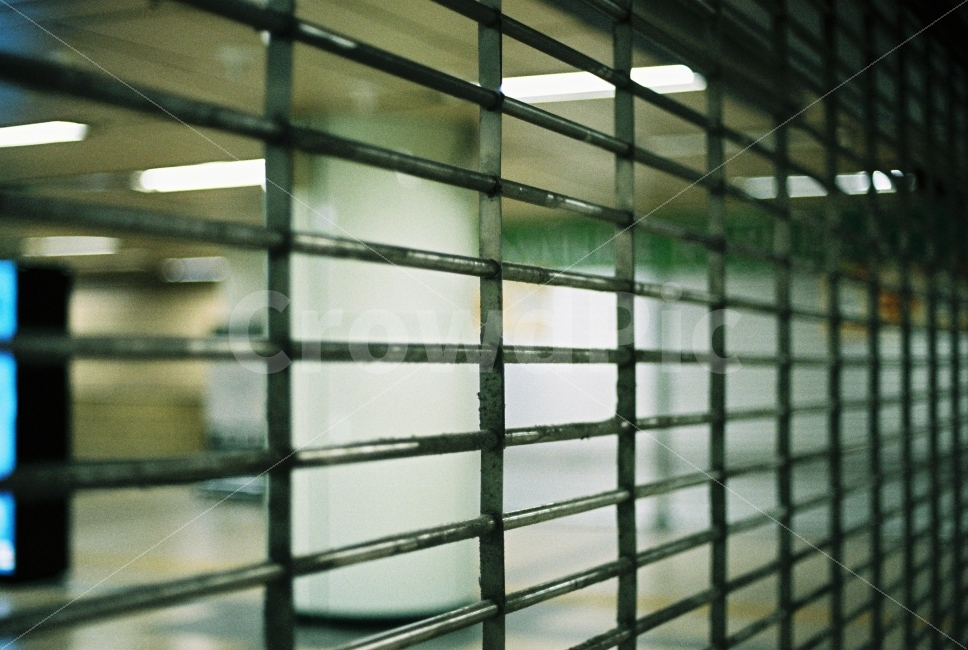 도시,지하철,역안,폐쇠,셔터,아날로그,필름,필름카메라,Nikon,Fm2,감성,sensible,feeling