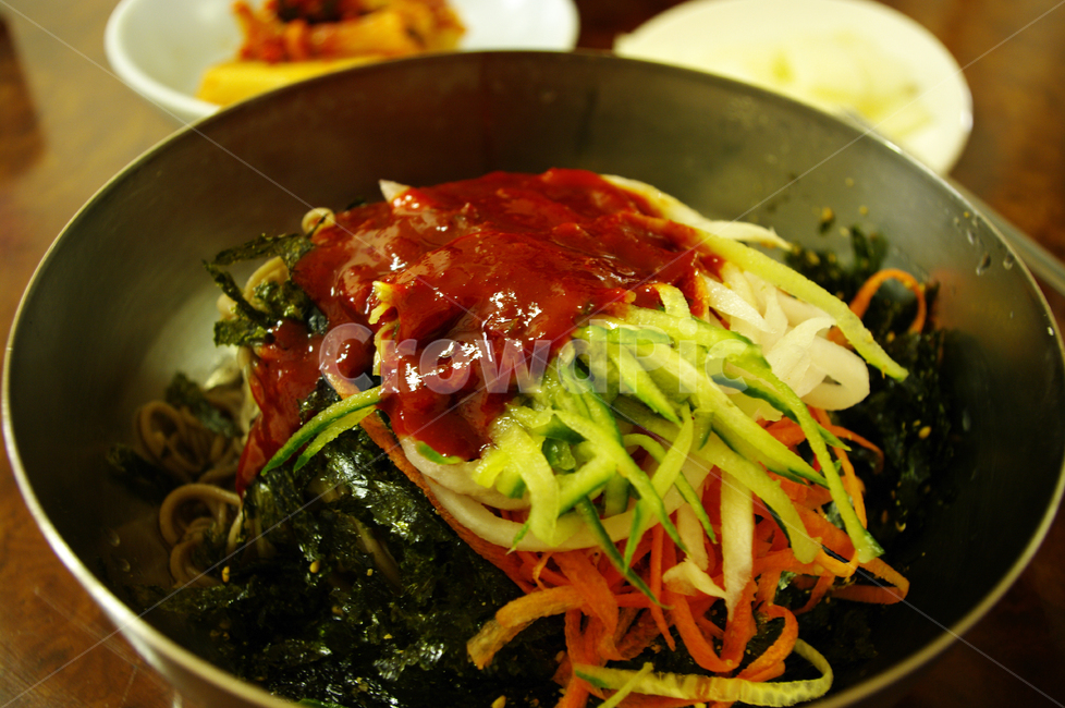 막국수,고명,음식,요리,면,food,음식,식재료,요리,food,cook,meal,dishes,food reserves,면류,면요리,noodles,한식,한국음식,한국요리,korean food,korean dishes,korean meal,korean cook