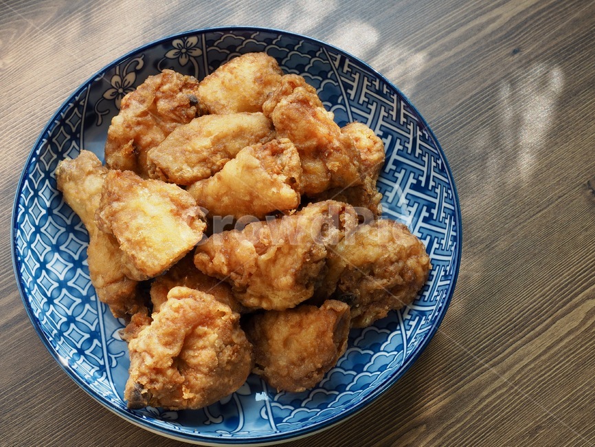 치킨,후라이드치킨,닭강정,튀긴음식,음식,배경,닭고기요리,요리,식사,간장치킨,chicken,friedchicken,chickengangjeong,friedfood,food,background,chickenmeat,cooking,meal,soychicken,음식,식재료,요리,food,cook,meal,dishes,food reserves,육류,고기,meat