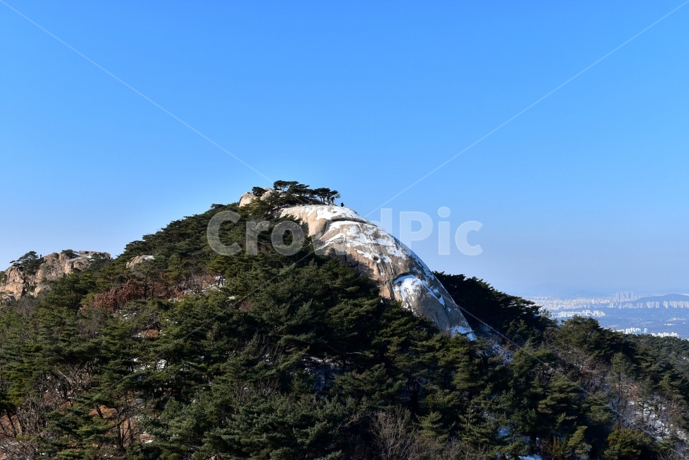 북한산,풍경,자연,국립공원,서울,도심지,명산,겨울,힐링,산행지,국내여행,자연풍경,산사진,Seoul,Korea,National,Park,비경,산행,등산,트레킹,100대명산,기암,바위산,백운대,바위,암봉,암봉우리,족두리봉,향로봉,비봉,관봉,자연,풍경,nature,landscape,한국자연풍경,한국자연경관,korea nature landscape,outdoors,옥외