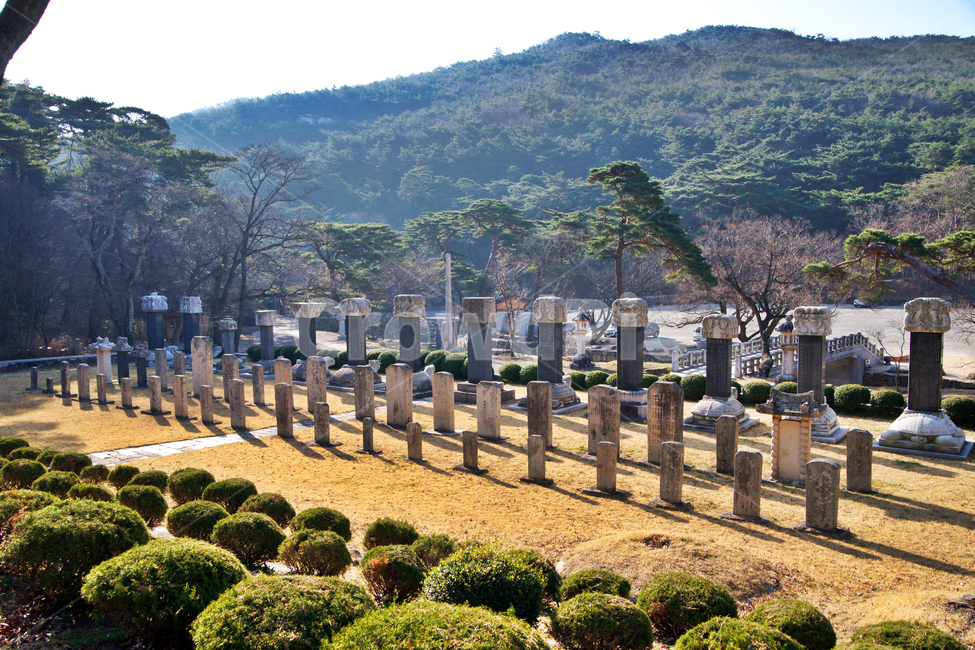부도,통도사,양산,법보사찰,고승,무덤,사적비,기념비,공덕비,조각상,동상,석상,조형물,statue,bronze statue,stone statue
