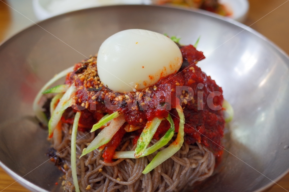 음식,막국수,메밀국수,한국음식,강원도,메밀,국수,음식,식재료,요리,food,cook,meal,dishes,food reserves,면류,면요리,noodles,한식,한국음식,한국요리,korean food,korean dishes,korean meal,korean cook