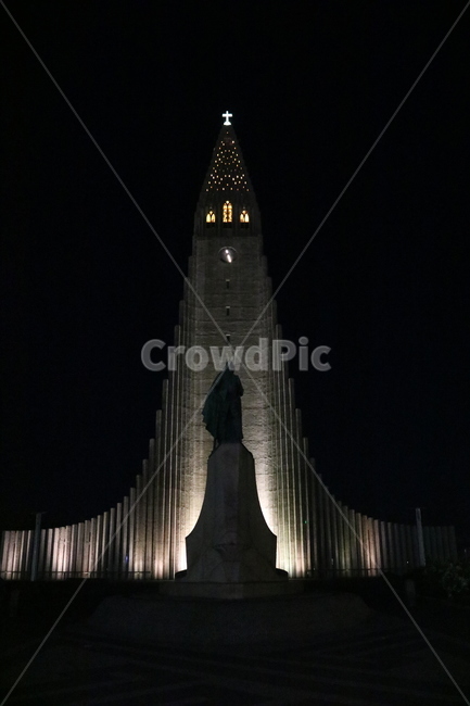 아이슬란드,iceland,할그림스키르캬,레이캬비크,랜드마크,해외랜드마크,landmark,building,structure,oversea,world,touristattraction,북유럽,교회,church,건축물,건물외관,야경,건물야경
