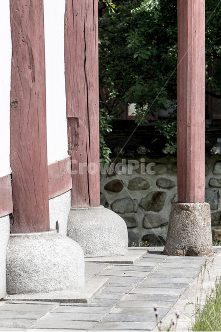 기둥,주춧돌,고택,한옥마을,문양,무늬,한국전통,한국문화,korean traditional,korean culture,건축물,건물외관,exterior,building,structure,architecture,construction