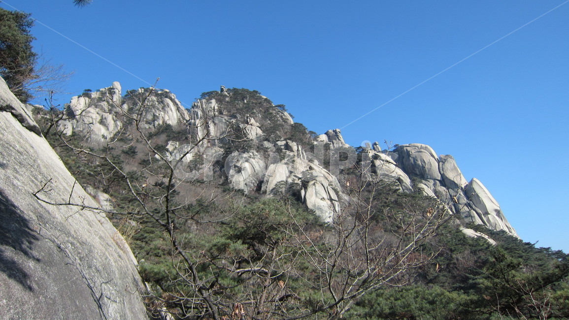 도봉산,북한산국립공원,바위,암벽,능선,등산,하늘,산,자연,풍경,nature,landscape,한국자연풍경,한국자연경관,korea nature landscape,outdoors,옥외