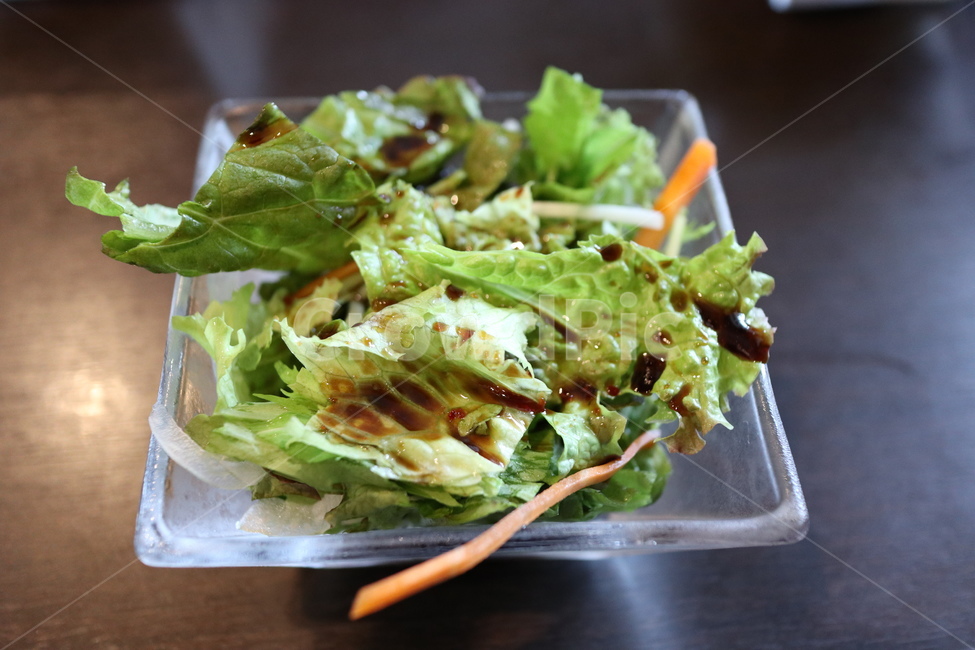 샐러드,상추,당근,간장,소스,야채,음식,식재료,요리,food,cook,meal,dishes,food reserves,채소,야채,vegetables