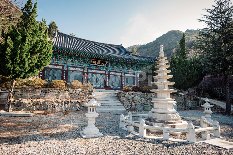 금둔사,순천,사찰,절,석탑,한국전통,한국문화,korean traditional,korean culture,종교,신앙,religion,belief,faith,건축물,건물외관,exterior,building,structure,architecture,construction