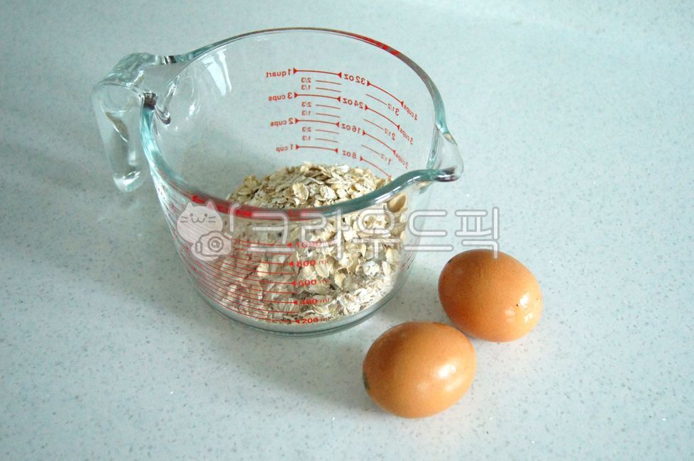 계란,오트밀,베이킹,재료,건강식,egg,baking,oatmeal,계량,계량컵,measuringcup,measuring,베이킹도구,달걀