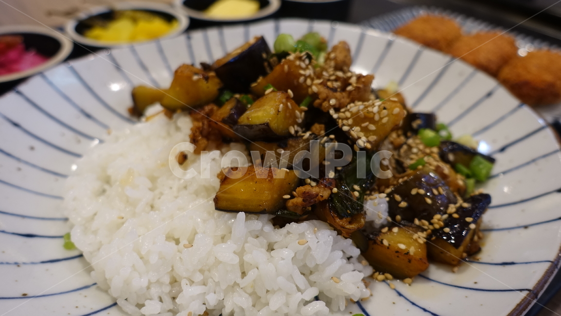 음식,food,meal,dish,식사,덮밥,가지덮밥