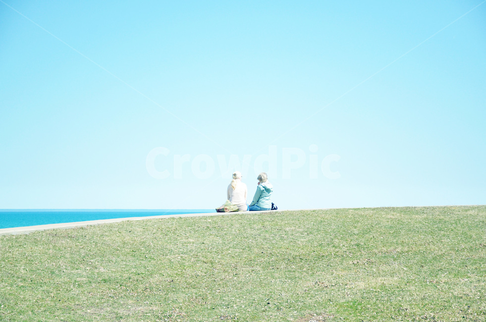 grass,plant,식물,lawn,잔디,person,사람,human,인간,lake,nautre,outdoors,호수,자연,옥외