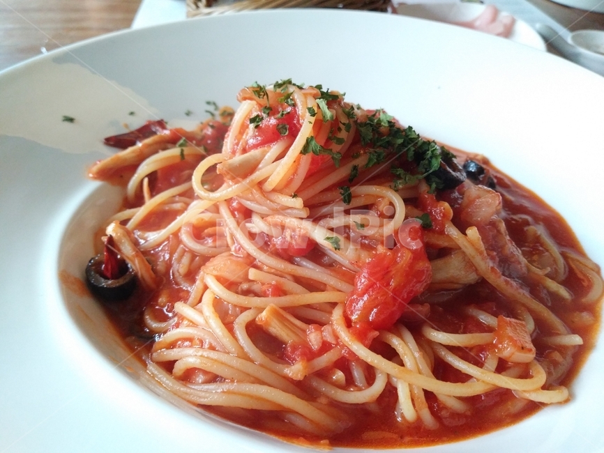 스파게티,이탈리안음식,면요리,food,음식,외식,cook,noodles,italian,면류,토마토소스,소스,양념,새콤한,식사,meal,tomato,점심,dinner,만찬,음식,식재료,요리,food,cook,meal,dishes,food reserves,면류,면요리,noodles,양식,서양음식,서양요리,western food,western dishes,western meal,western cook