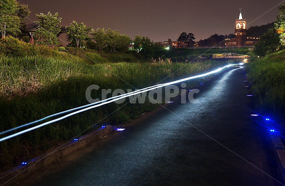 양재천,과천,개울,개천,야경,수풀,도로,궤적,야경,밤,풍경,nightscape,night,landscape,종교,신앙,religion,belief,faith,건축물,건물외관,exterior,building,structure,architecture,construction,asphalt,아스팔트,road,freeway,고속 도로,highway,고속도로,건물,bridge,다리