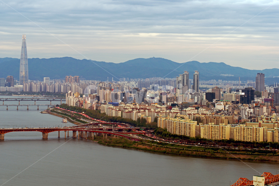 매봉산,서울도심,도심풍경,한강,한강다리,아파트촌,강남,도시,풍경,city,landscape,한국도시풍경,한국도시경관,korea cityscape