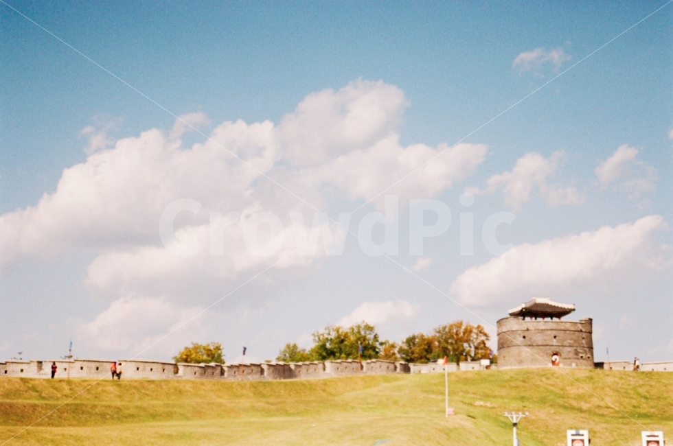 전통,화성,성곽,하늘,구름,감성,랜드마크,landmark,tourist attraction,한국전통,한국문화,korean traditional,korean culture,감성,sensible,feeling