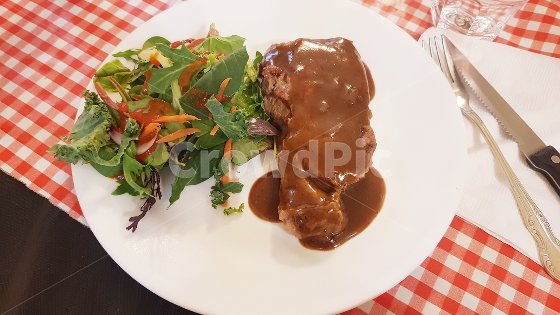 음식,스테이크,외식,고기,육류,steak,beef,restaurant,dinner,음식,식재료,요리,food,cook,meal,dishes,food reserves,육류,고기,meat,양식,서양음식,서양요리,western food,western dishes,western meal,western cook